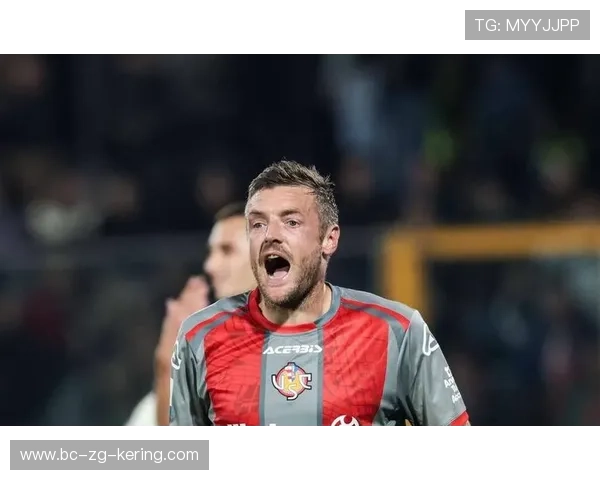 38岁的克雷莫内塞前锋瓦尔迪攻破尤文图斯的大门!,克瓦迪尔人